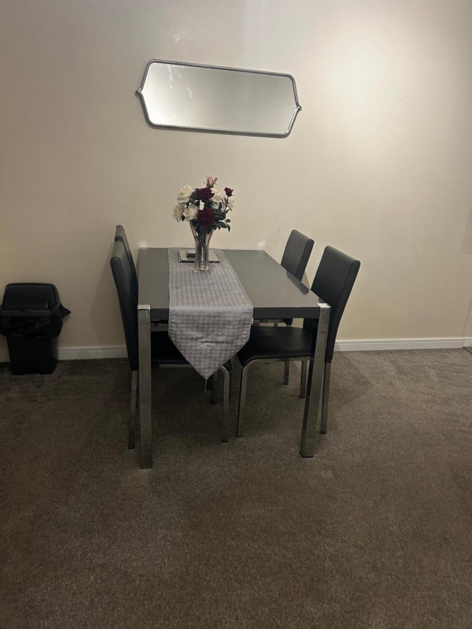 Stylish 2 Bedroom Apartment-Short Term Lets & Serviced Accomodation Ридинг Экстерьер фото
